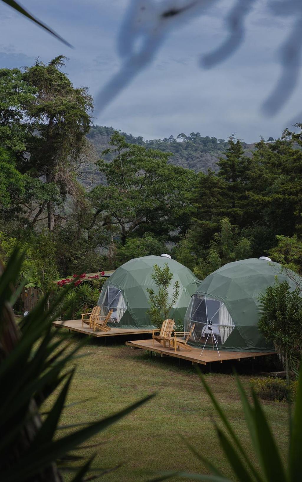 Las Cupulas At Earth Lodge Antigua Exterior photo