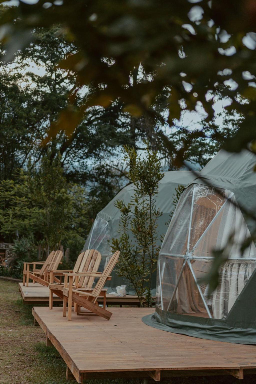 Las Cupulas At Earth Lodge Antigua Exterior photo